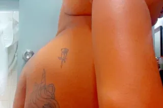 Thick Ass YellowBone Barbie - Image 2