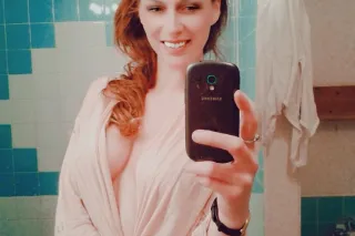 StrawberryBlondeVisiting2DayOn... - Image 2