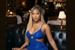 Vanilla 🍦and chocolate goes great together 🍫🚕BUY MY CONTENT OR DO A VIDEO SESSIONS 📷🎥🌉🌆💲✈💃🏾WHITE💆🏼♂💆🏻♂ MEN WHO LOVES ❤ CHOCOLATE🍫🍫. ❄❄🌊🌨 (Overnight🌨🛌💳💲)M BACK LOVE BUG 🌹🌹? - Image 10