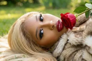 Vanilla 🍦and chocolate goes gr... - Image 4