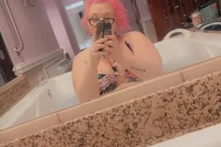 *TEXT ONLY PLEASE* NEED TO GET ANOTHER RENTAL - Image 8