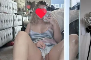 Hey daddy 26 yrs Old hot Sexy girl 😘Real legit I'm Available Incall🏡Outcall🚗Carfun🔥 text me baby to know my rates. - Image 2